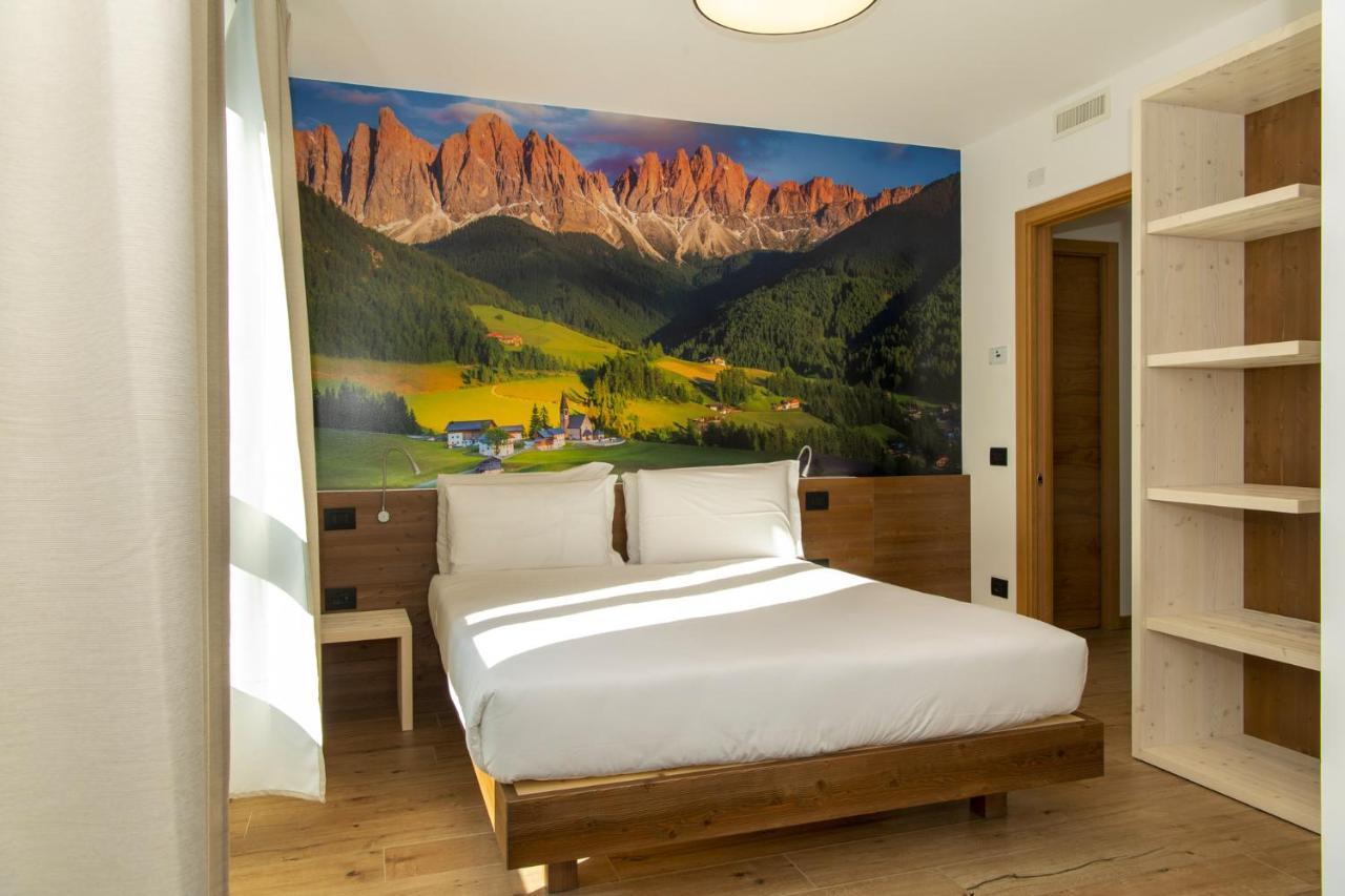 Yugogo Pellico 8 Trento Centro Aparthotel Bagian luar foto