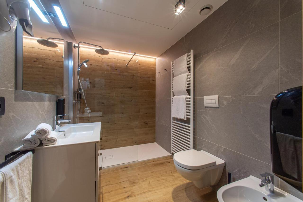 Yugogo Pellico 8 Trento Centro Aparthotel Bagian luar foto
