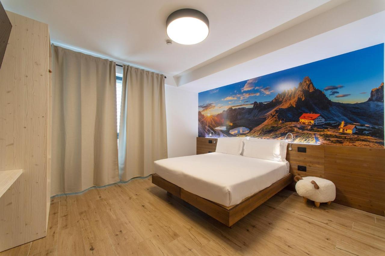 Yugogo Pellico 8 Trento Centro Aparthotel Bagian luar foto