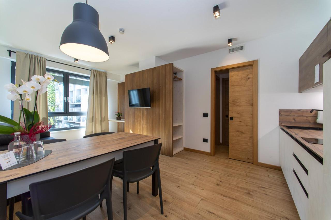 Yugogo Pellico 8 Trento Centro Aparthotel Bagian luar foto